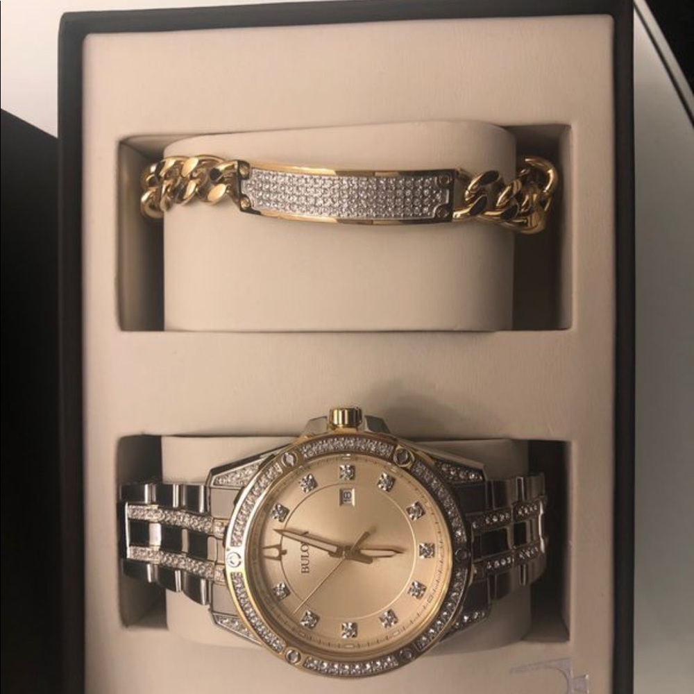 Bulova watch set